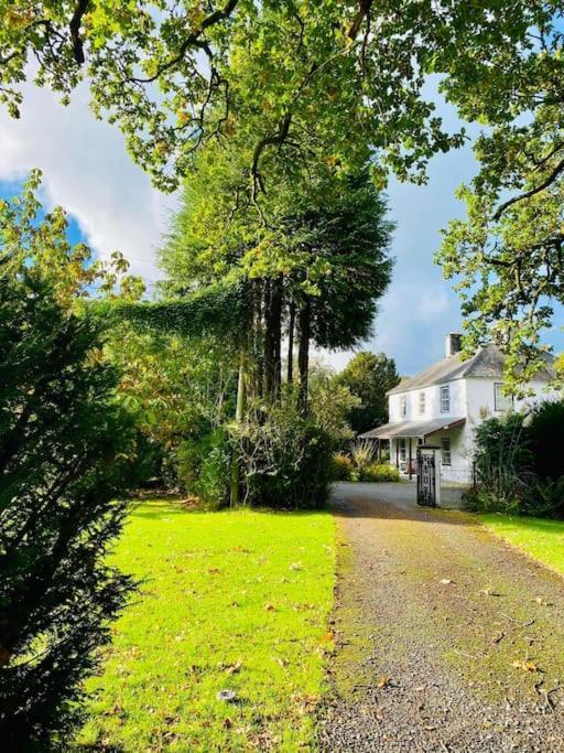 Aberhiriath Hall - The Old Georgian Manor House By The River Dyfi Cemmaes ภายนอก รูปภาพ