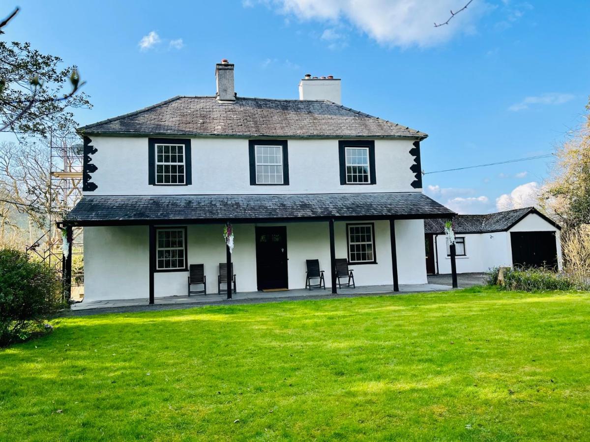 Aberhiriath Hall - The Old Georgian Manor House By The River Dyfi Cemmaes ภายนอก รูปภาพ