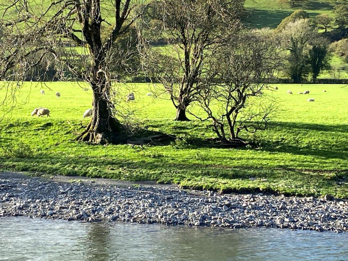 Aberhiriath Hall - The Old Georgian Manor House By The River Dyfi Cemmaes ภายนอก รูปภาพ